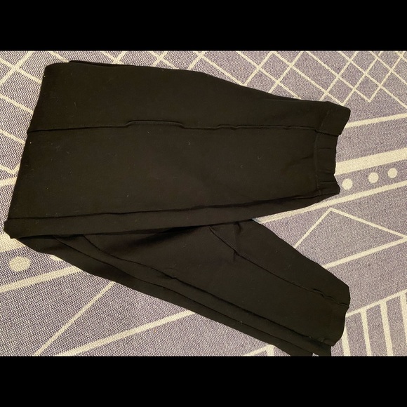 Used Condition - Lilly Pulitzer Travel Pants - XS - Picture 1 of 1